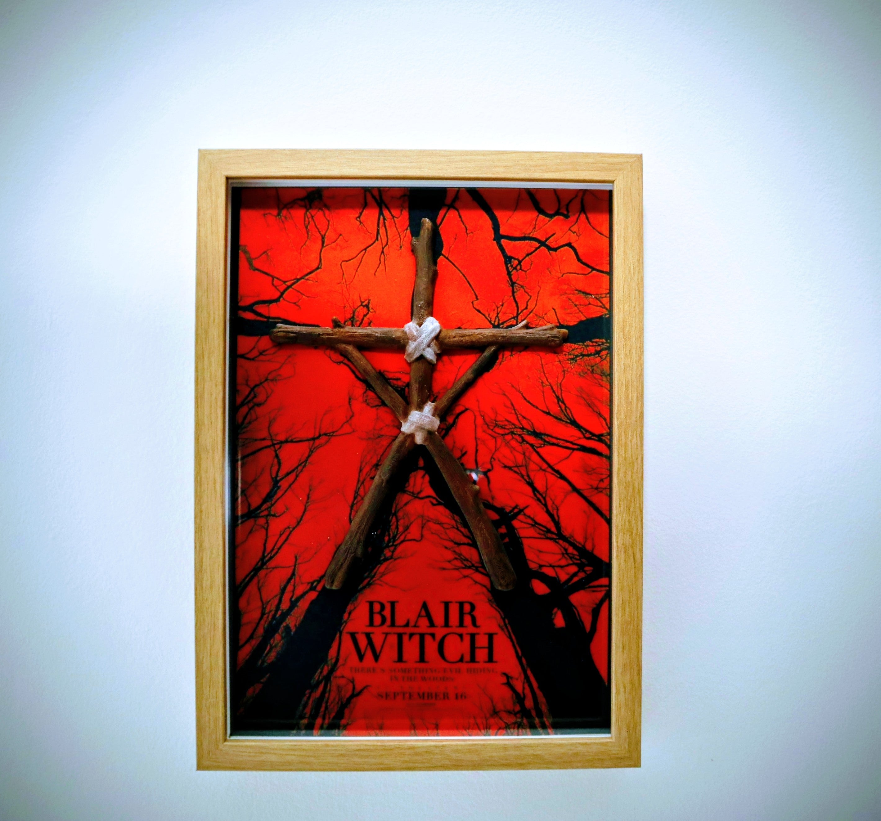 Blair Witch – Decorazione 3D in cornice | Horror Art | Simbolo della Strega di Blair | The Frame Beyond