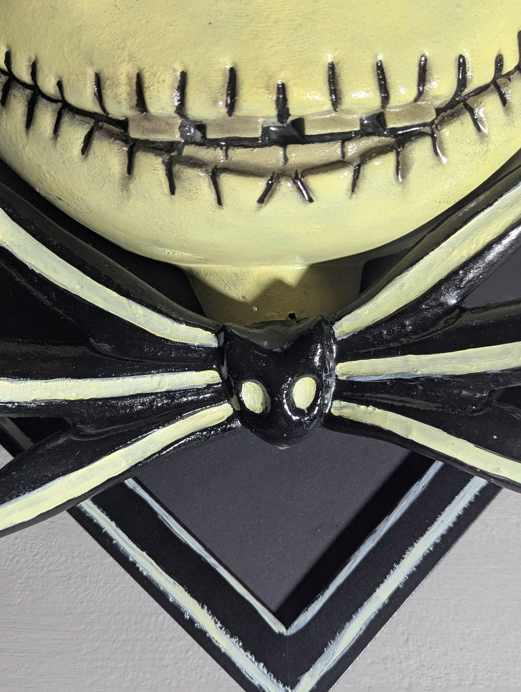 Jack Skellington – Scultura 3D da Parete | Opera Artigianale Dipinta a Mano | Nightmare Before Christmas Fan Art