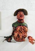 RELICS: The Last Cut - Freddy Krueger (Chest of Souls) — Busto scultoreo da parete dipinto a mano | The Frame Beyond
