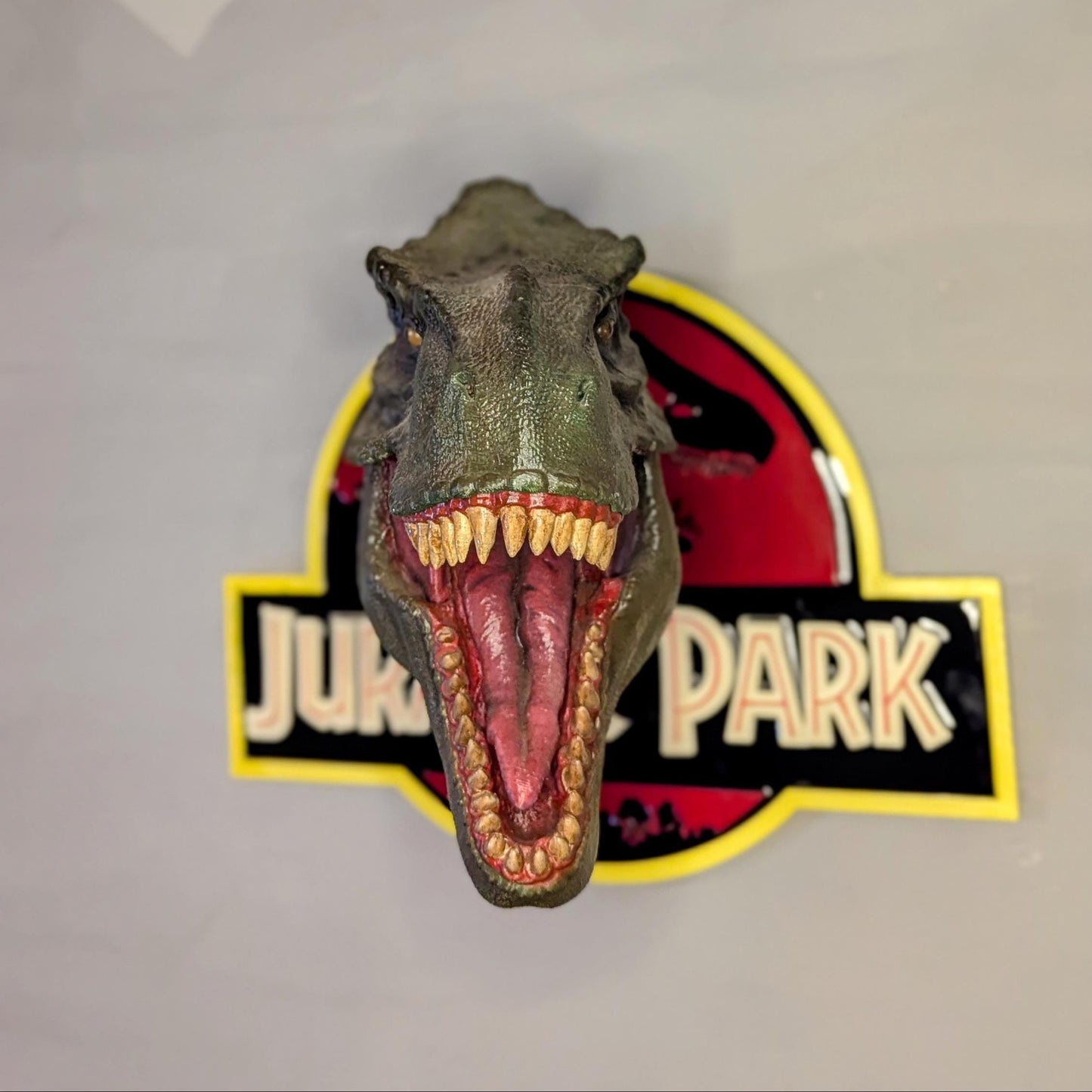 Scultura Murale T-Rex Jurassic Park 3D • Decorazione Parete Dinosaurio Realistica • Fan Art Limitata