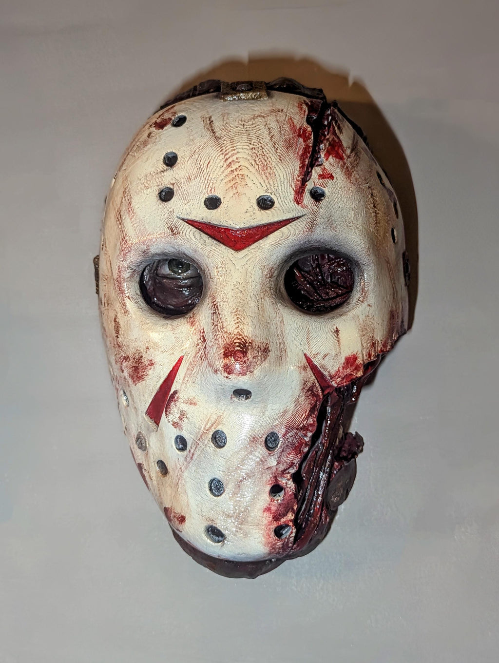 017 "F13" – One-of-a-Kind Collectible • 3D Printed & Hand-Painted Mask • 24×14×10 cm