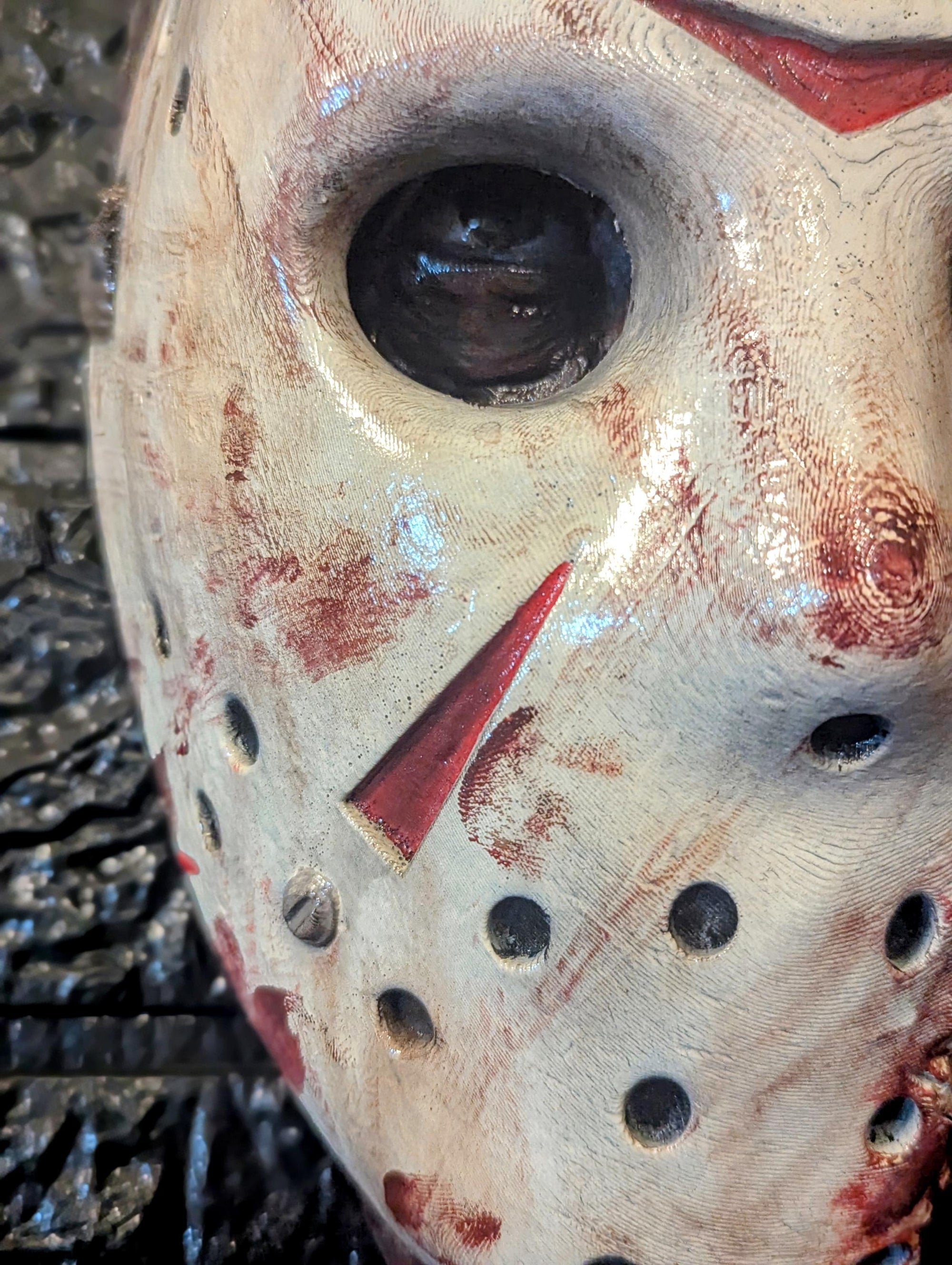 017 "F13" – One-of-a-Kind Collectible • 3D Printed & Hand-Painted Mask • 24×14×10 cm
