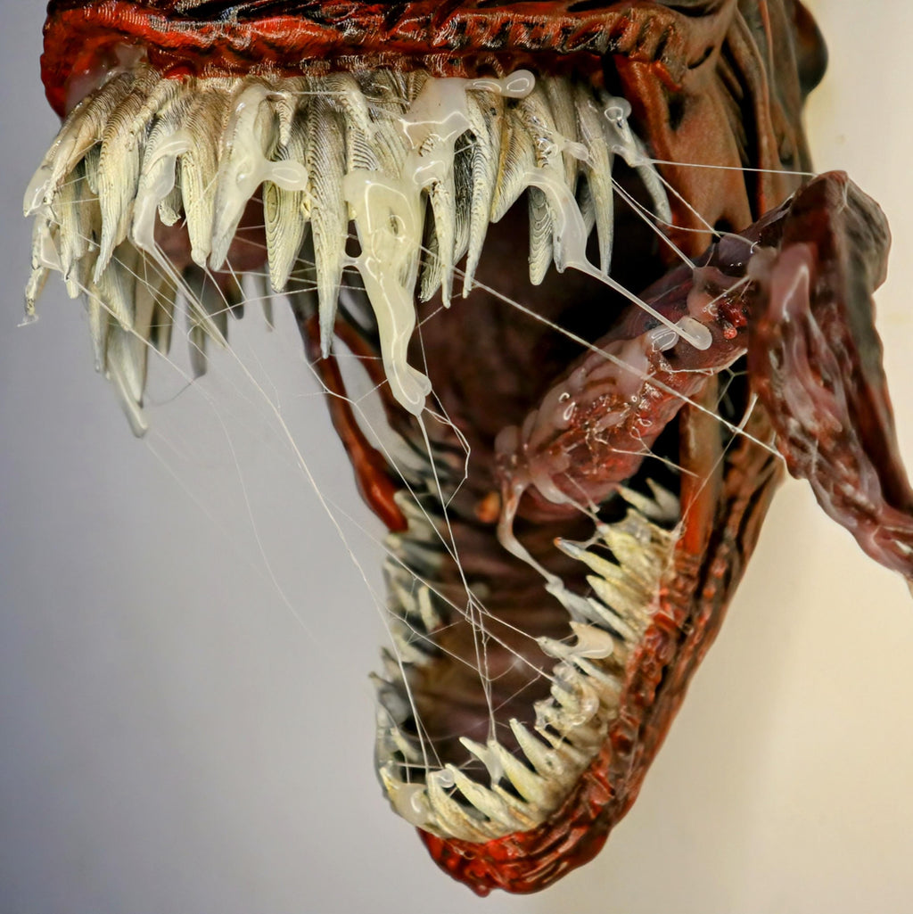 012 "CRNG" Crimson Chaos – Carnage Bust 3D Print – Hand-Finished Sculpture 24 × 15 × 17 cm – Unique Collector’s Piece