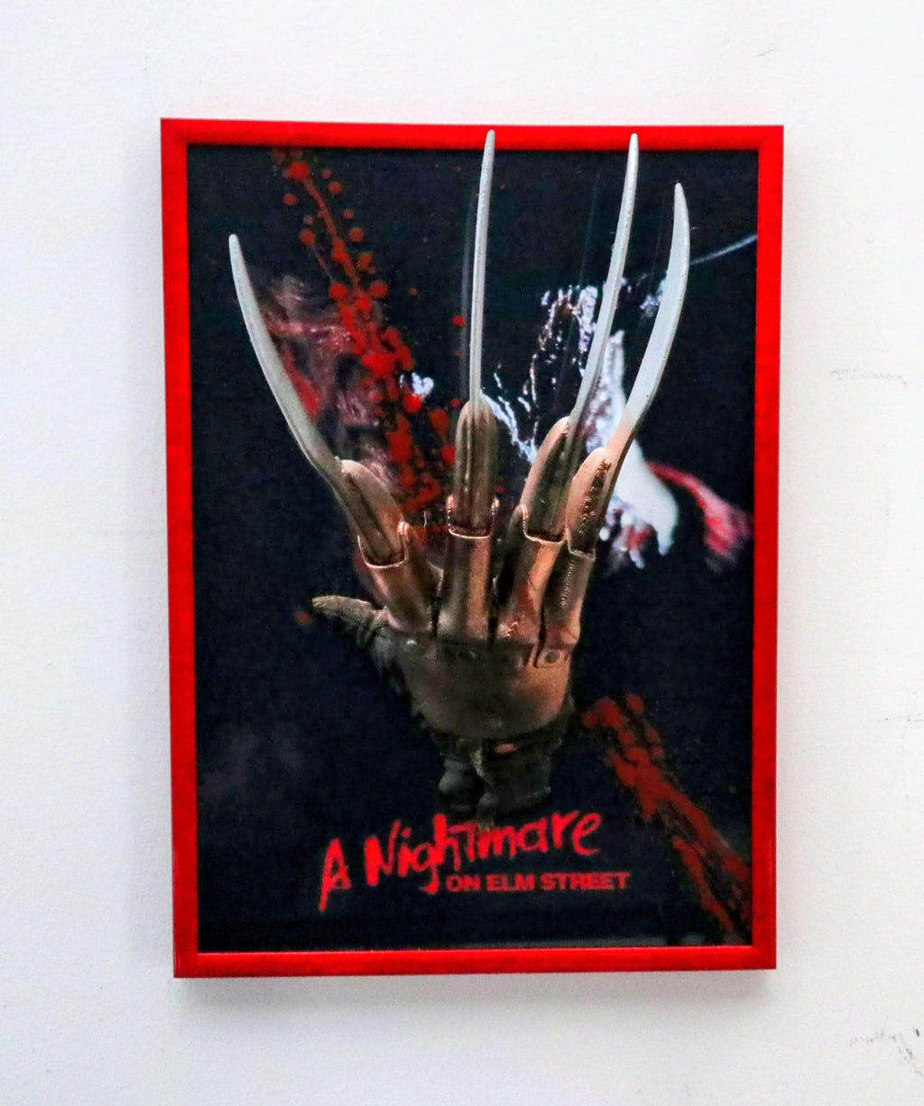 Freddy Krueger Guanto – Quadro 3D Artistico • Nightmare on Elm Street • Fan Art • 30×22×12 cm