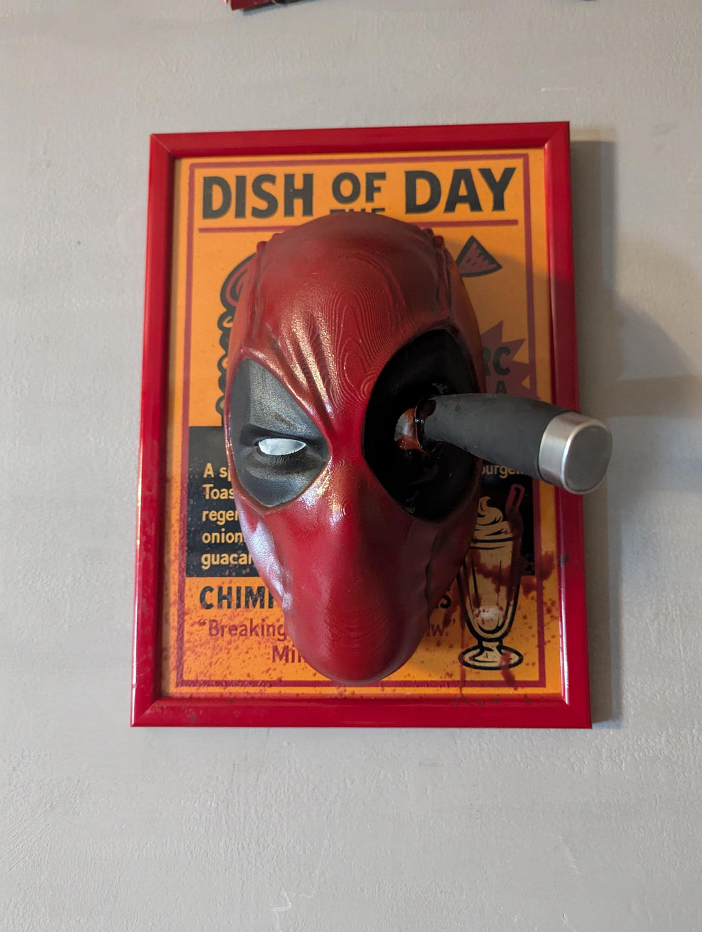 Chef is always right – Deadpool 3D Wall Art • Fan Art Pulp Dipinta a Mano • Cornice Rossa
