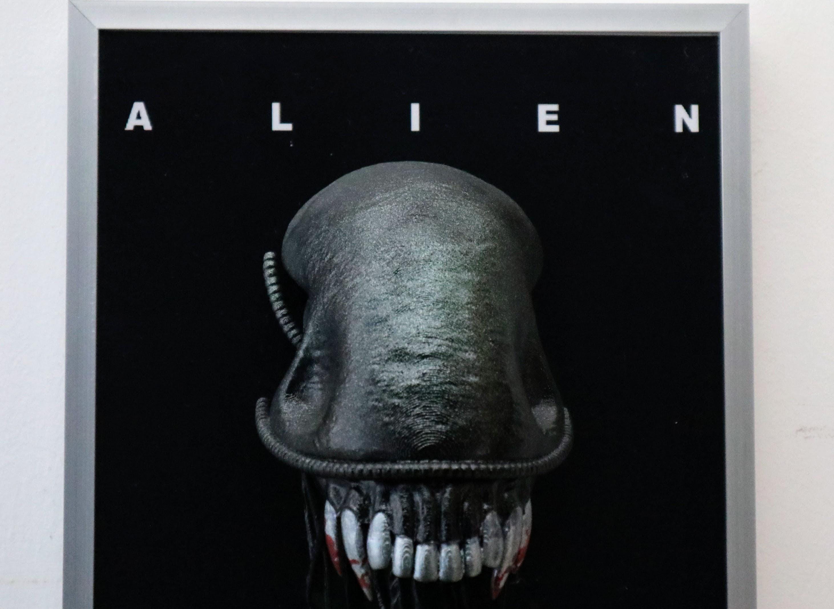 Alien Xenomorph – Quadro 3D Artistico • Fan Art Dipinta a Mano • 32×22×12 cm
