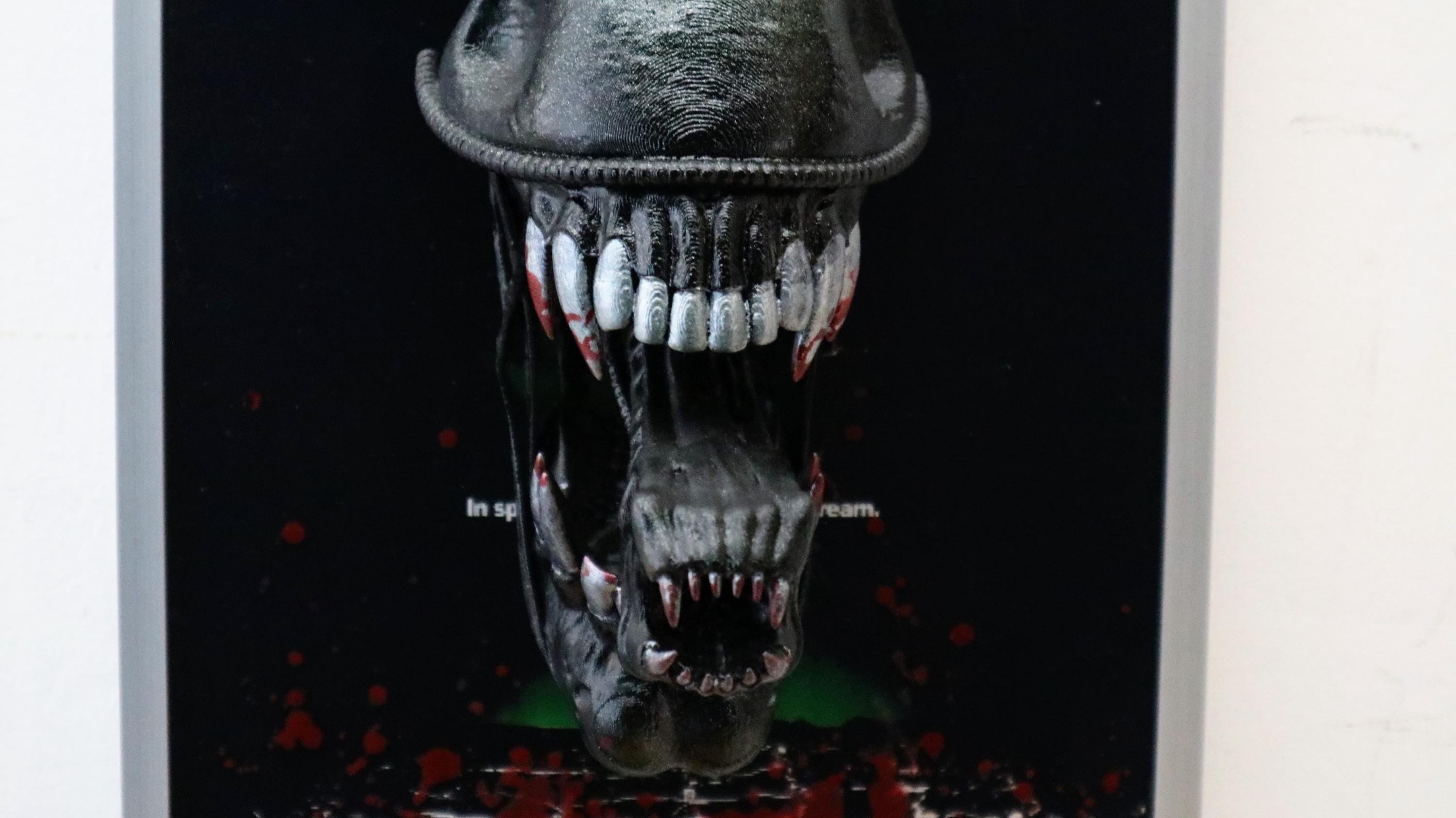 Alien Xenomorph – Quadro 3D Artistico • Fan Art Dipinta a Mano • 32×22×12 cm