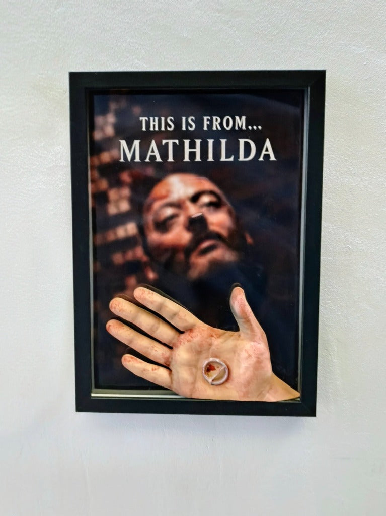 Framed Cults - Léon This is from Mathilda Quadro 3D dipinto a mano | The Frame Beyond