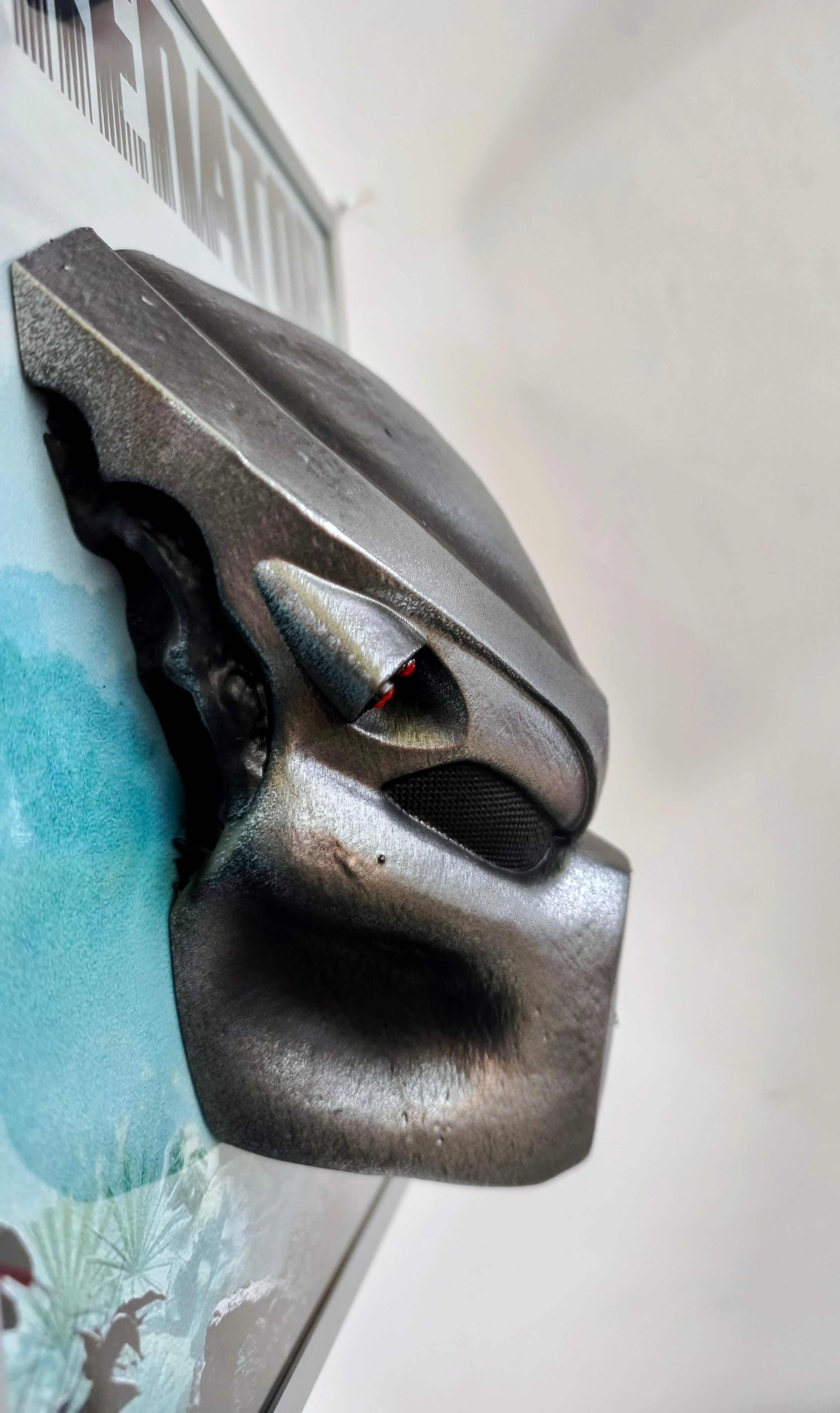 Predator Bio-Mask – Nightmares in Frame