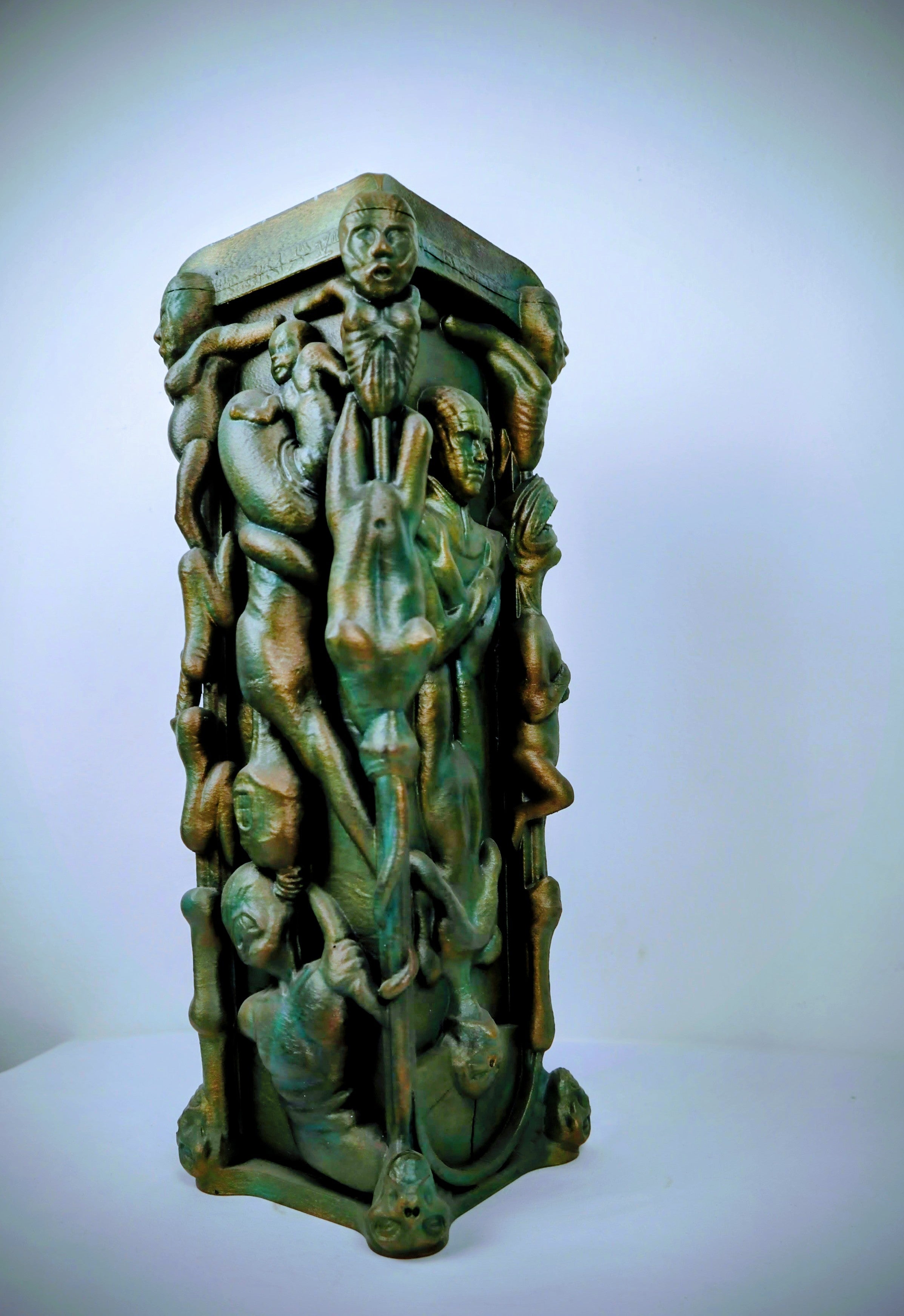 Pillar of Souls – Hellraiser Sculpture