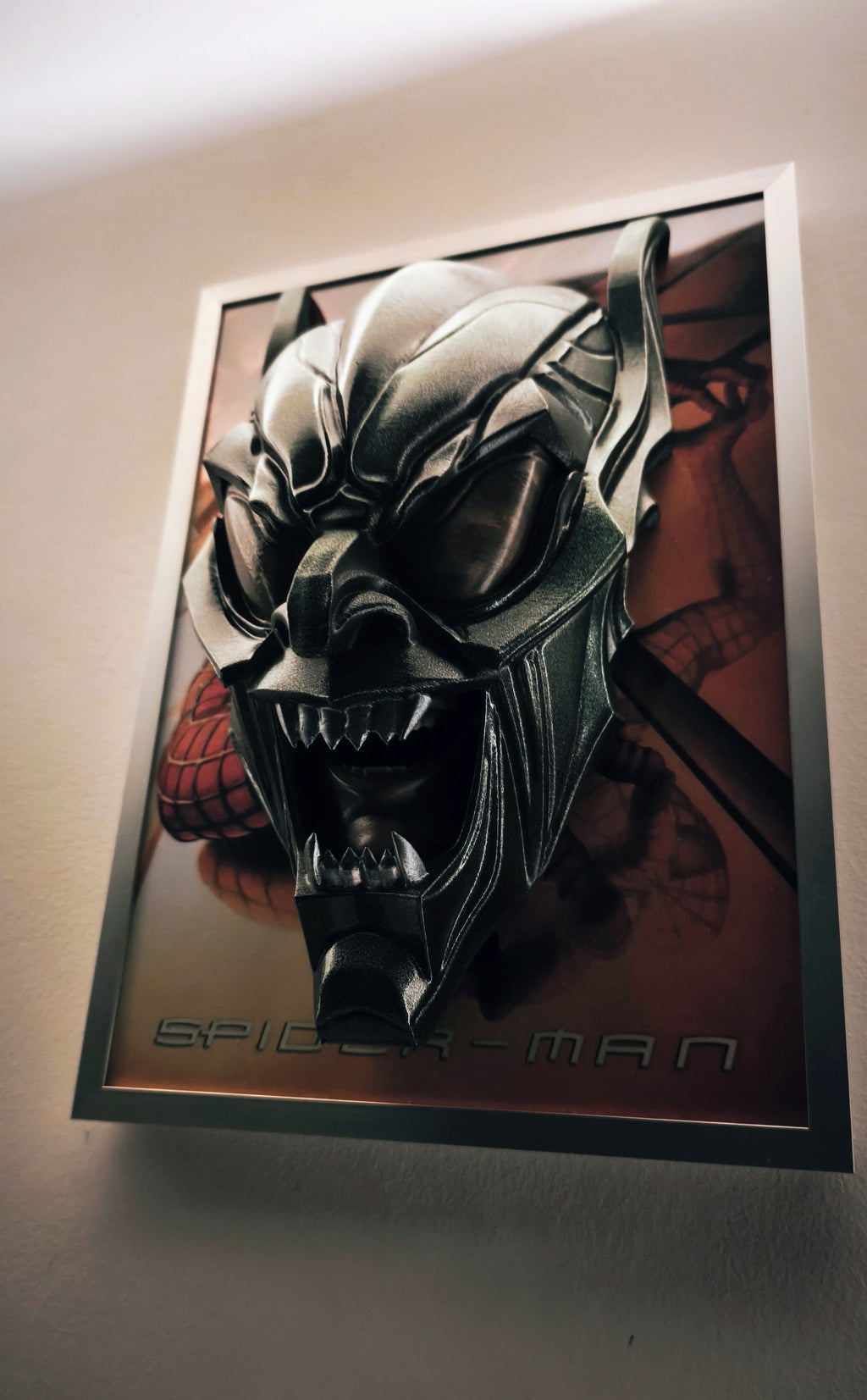 Spider-Man 2002 3D Wall Art - Green Goblin Handmade Frame | Framed Cults — Dettaglio 3D | The Frame Beyond