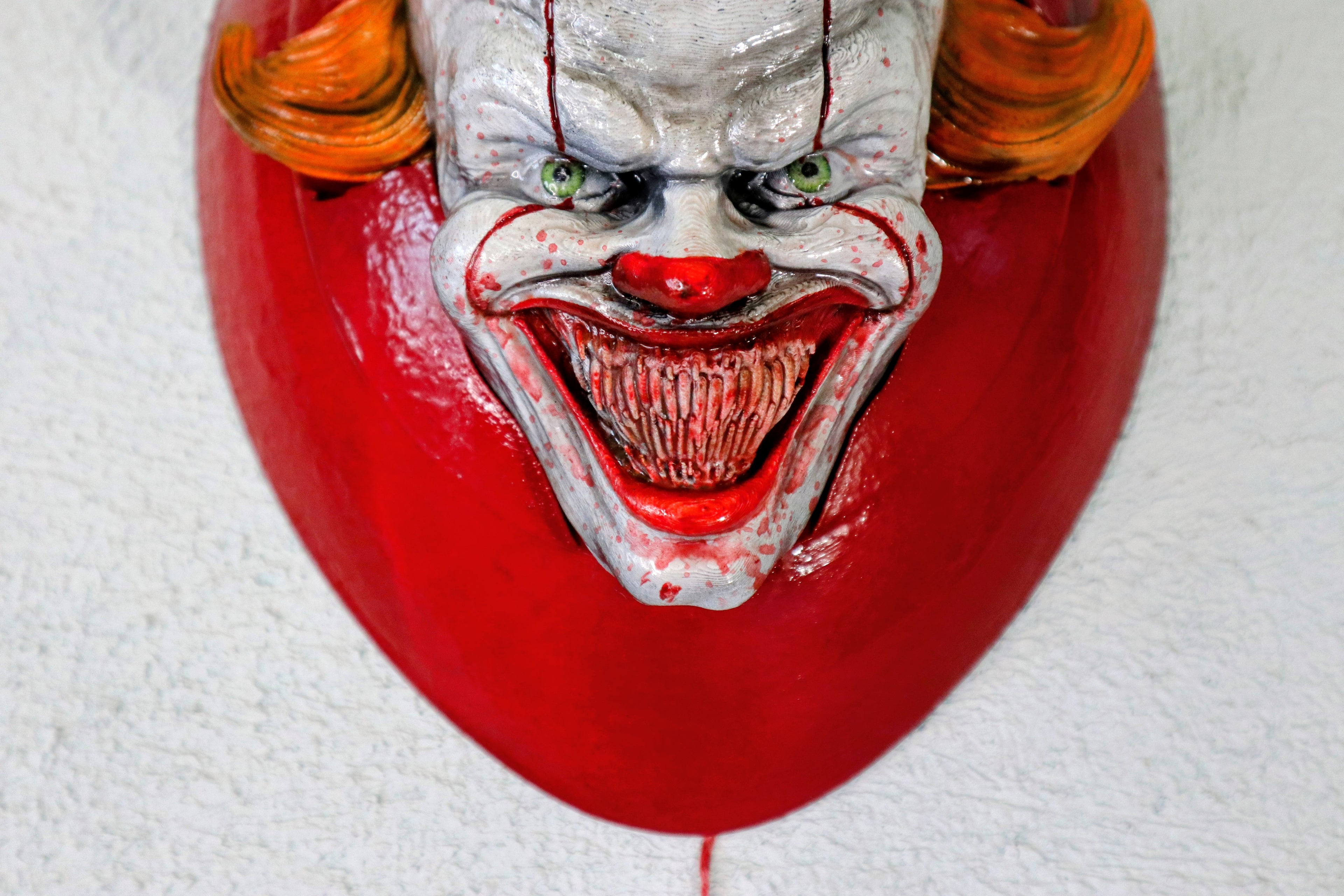 You’ll Float – Scultura da Parete ispirata a Pennywise | Palloncino Rosso Horror Artigianale