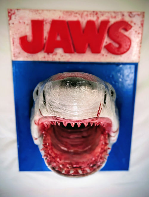 Apex Predators – Shark's bite