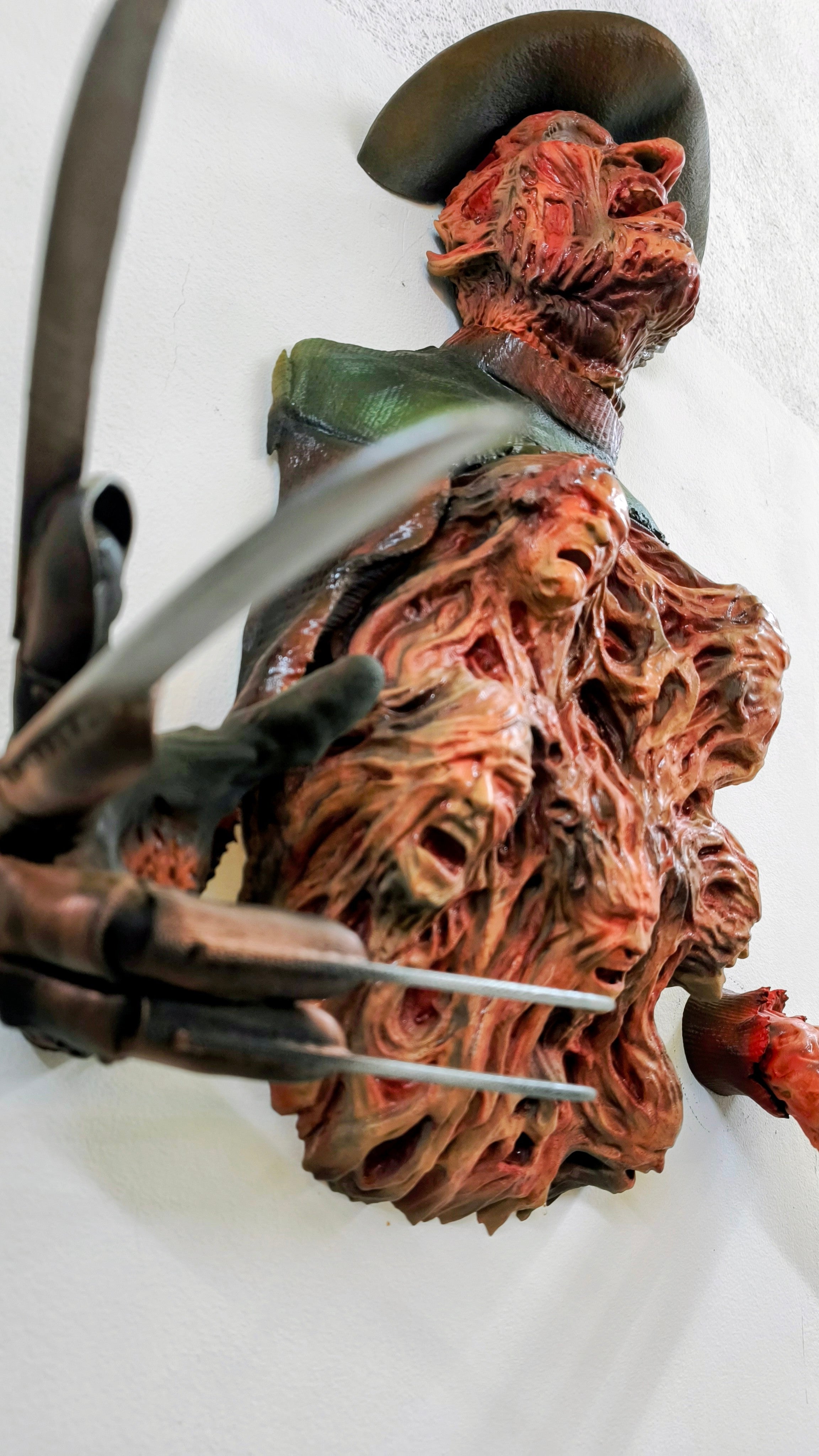 RELICS: The Last Cut - Freddy Krueger (Chest of Souls)